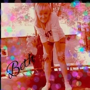 Meet your Posher, Beth